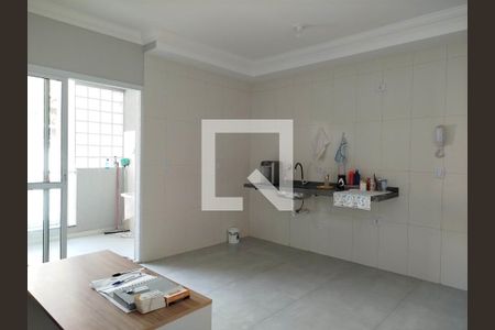 Sala e cozinha de apartamento à venda com 2 quartos, 41m² em Tatuapé, São Paulo