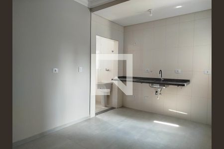 Sala e cozinha de apartamento à venda com 1 quarto, 31m² em Tatuapé, São Paulo