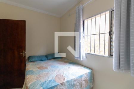 Quarto 1 de casa à venda com 2 quartos, 150m² em Parque Guarani, São Paulo