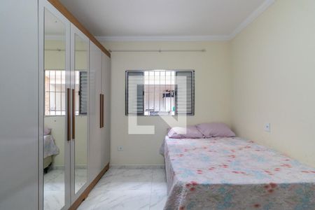 Quarto 2 de casa à venda com 2 quartos, 150m² em Parque Guarani, São Paulo