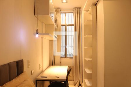 Quarto 1 de apartamento para alugar com 2 quartos, 80m² em Copacabana, Rio de Janeiro