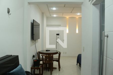Sala de apartamento para alugar com 2 quartos, 80m² em Copacabana, Rio de Janeiro