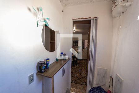 Banheiro de casa à venda com 2 quartos, 100m² em Jardim Verônia, São Paulo