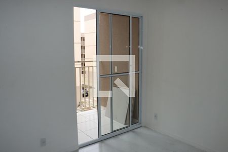 Varanda da Sala/Cozinha de apartamento para alugar com 2 quartos, 47m² em Chácara Ondas Verdes, Cotia