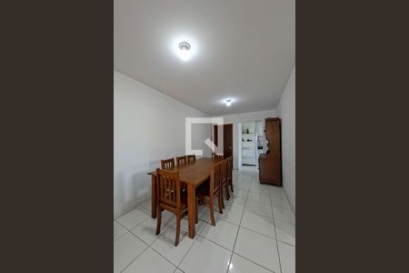 Sala de apartamento para alugar com 2 quartos, 80m² em Aviação, Praia Grande
