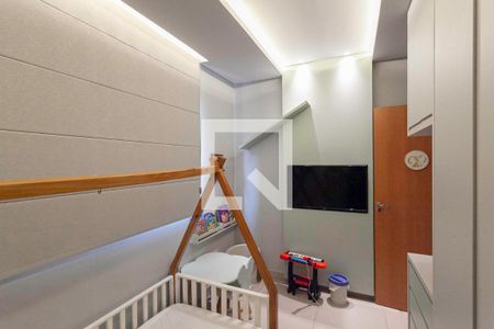 Quarto de apartamento à venda com 2 quartos, 118m² em Cabral, Contagem