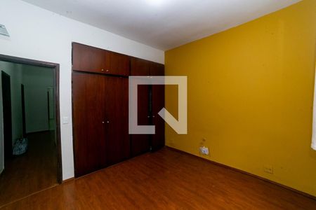 Suíte de apartamento para alugar com 3 quartos, 120m² em Santo Antônio, Belo Horizonte