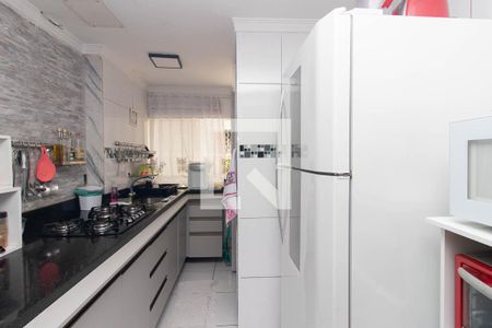 Cozinha e Área de Serviço de apartamento à venda com 3 quartos, 65m² em Tremembé, São Paulo