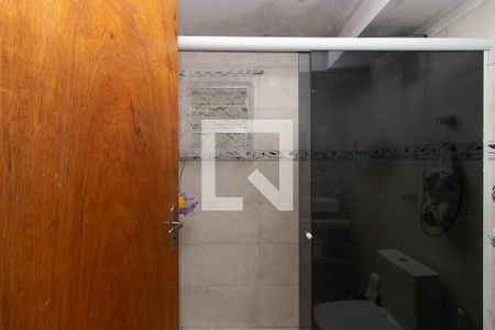 Banheiro de apartamento à venda com 3 quartos, 65m² em Tremembé, São Paulo