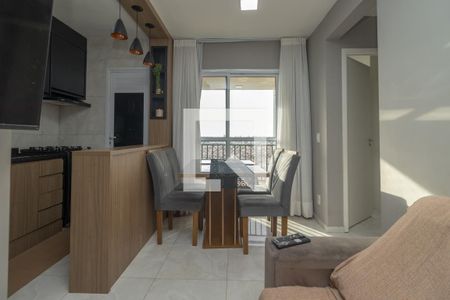 Sala de apartamento para alugar com 2 quartos, 40m² em Vila Tolstoi, São Paulo
