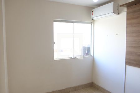 Quarto 02 de apartamento para alugar com 3 quartos, 100m² em Jardim Goiás, Goiânia