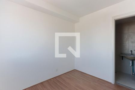 Suíte de apartamento à venda com 3 quartos, 56m² em Vila Hebe, São Paulo