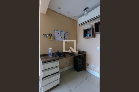 Sala de apartamento à venda com 3 quartos, 105m² em Jardim das Vertentes, São Paulo