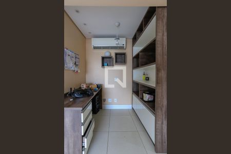 Sala de apartamento à venda com 3 quartos, 105m² em Jardim das Vertentes, São Paulo