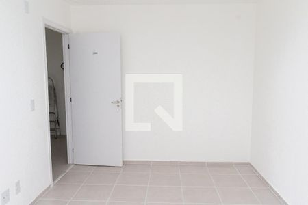 Sala de apartamento para alugar com 2 quartos, 44m² em Campo Grande, Rio de Janeiro
