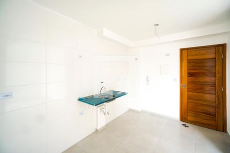 Sala e cozinha de apartamento à venda com 1 quarto, 30m² em Vila Carrão, São Paulo