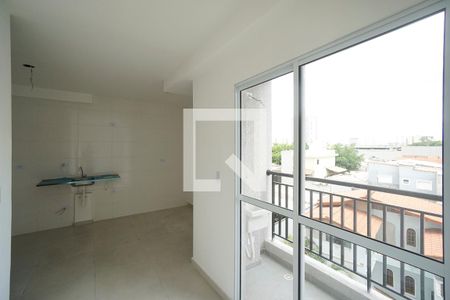 Quarto e sala de apartamento à venda com 1 quarto, 30m² em Vila Carrão, São Paulo