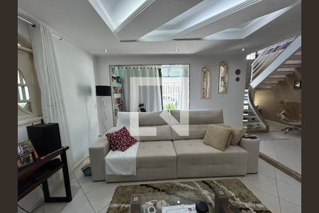 Sala 1 de casa para alugar com 3 quartos, 300m² em Vila Valqueire, Rio de Janeiro