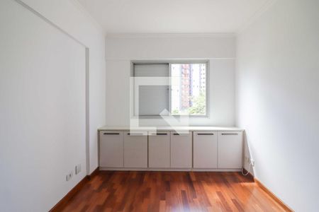 Quarto 1 de apartamento à venda com 2 quartos, 75m² em Jardim Ester, São Paulo