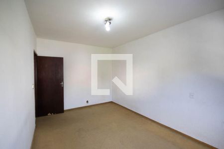 Quarto 1 de casa para alugar com 3 quartos, 100m² em Vila Medeiros, São Paulo