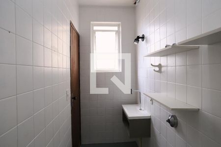 Banheiro da Suíte de apartamento à venda com 3 quartos, 100m² em Carmo, Belo Horizonte