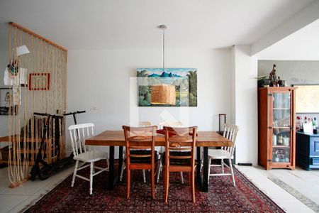 Apartamento à venda com 3 quartos, 214m² em Barra da Tijuca, Rio de Janeiro