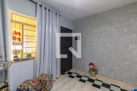 Sala de casa à venda com 4 quartos, 350m² em Engenheiro Goulart, São Paulo