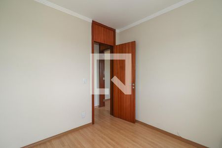Quarto 2 de apartamento à venda com 2 quartos, 58m² em Jardim Carvalho, Porto Alegre