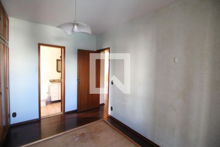 Suíte de apartamento à venda com 3 quartos, 137m² em Santo Antônio, São Caetano do Sul
