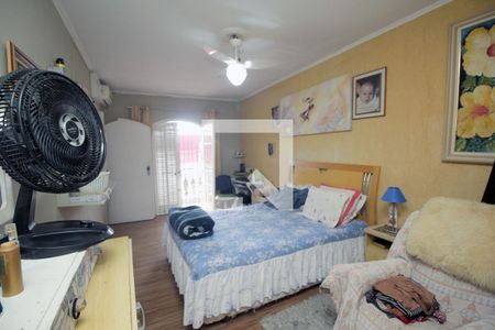 Suite de casa para alugar com 3 quartos, 180m² em Cidade São Jorge, Santo André