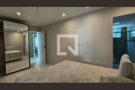 Suíte 1 de casa de condomínio para alugar com 3 quartos, 288m² em Recreio dos Bandeirantes, Rio de Janeiro