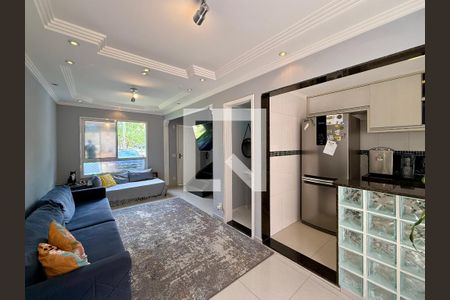 Sala  de casa de condomínio à venda com 3 quartos, 127m² em Jardim São Luís, São Paulo