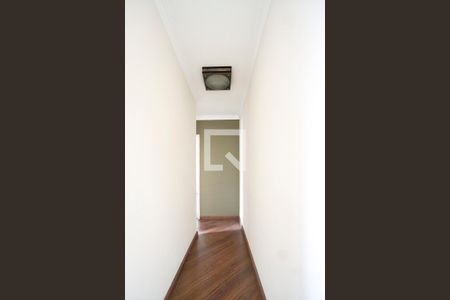 Corredor dos quartos de apartamento para alugar com 2 quartos, 54m² em Jardim America da Penha, São Paulo