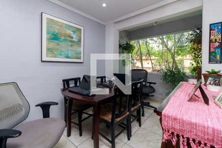 Sala de apartamento para alugar com 3 quartos, 90m² em Jardim Sandra, São Paulo