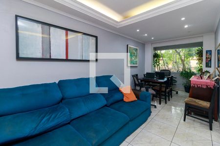 Sala de apartamento para alugar com 3 quartos, 90m² em Jardim Sandra, São Paulo