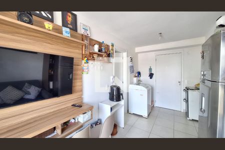 Sala/Cozinha/Área de serviço de apartamento à venda com 1 quarto, 29m² em Várzea da Barra Funda, São Paulo