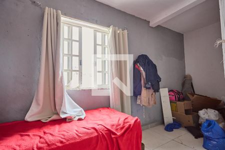Quarto 1 de casa para alugar com 3 quartos, 200m² em Santa Cândida, Curitiba