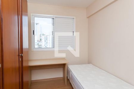 quarto 1 de apartamento para alugar com 1 quarto, 67m² em Buritis, Belo Horizonte