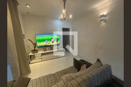 Sala de casa à venda com 2 quartos, 103m² em Inhaúma, Rio de Janeiro