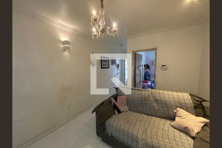 Sala de casa à venda com 2 quartos, 103m² em Inhaúma, Rio de Janeiro