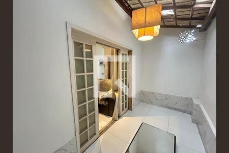 Detalhe Sala de casa à venda com 2 quartos, 103m² em Inhaúma, Rio de Janeiro