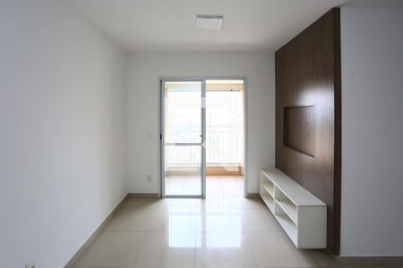 Sala  de apartamento para alugar com 3 quartos, 72m² em Jardim Maria Rosa, Taboão da Serra