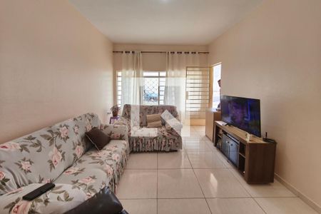 Sala de casa à venda com 2 quartos, 148m² em Jardim dos Oliveiras, Campinas