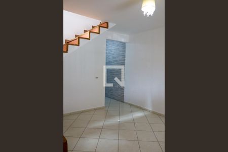 sala de casa para alugar com 3 quartos, 80m² em Conceicao, Osasco