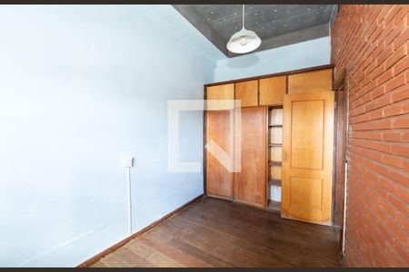 QUARTO1 de casa para alugar com 2 quartos, 55m² em Padre Eustáquio, Belo Horizonte