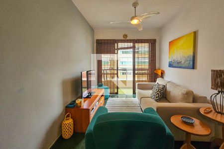 Sala de apartamento para alugar com 2 quartos, 86m² em Balneario Guarujá, Guarujá