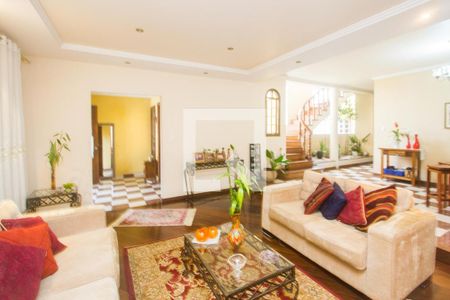 Casa à venda com 4 quartos, 383m² em Santo Amaro, São Paulo