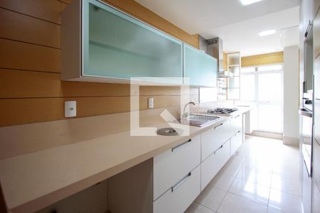 Apartamento à venda com 3 quartos, 205m² em Barra da Tijuca, Rio de Janeiro