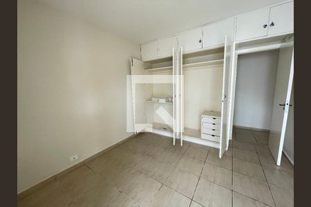 Quarto 2 de casa de condomínio para alugar com 3 quartos, 600m² em Parque Sao Paulo, Cotia