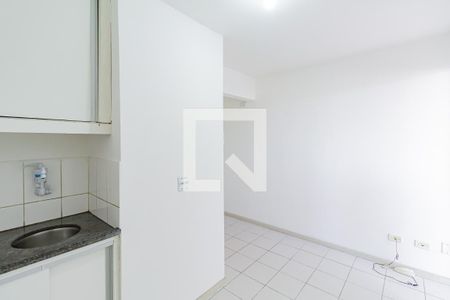 Sala/Cozinha de kitnet/studio à venda com 1 quarto, 25m² em Santo Amaro, São Paulo